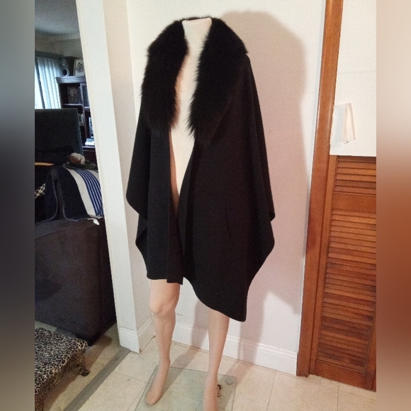 Cashmere coat - Picture 8 of 9